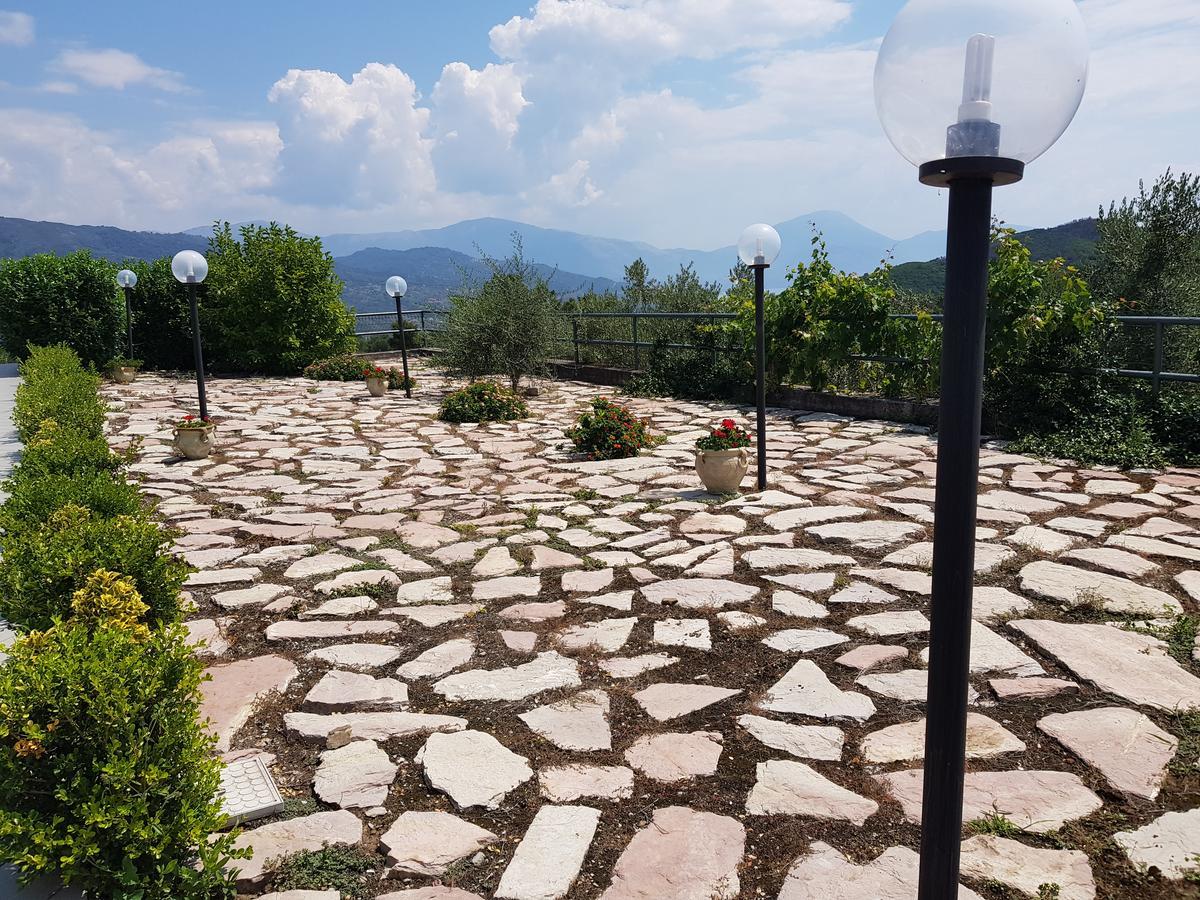 Bel Tempio Pensionat San Giovanni a Piro Eksteriør billede